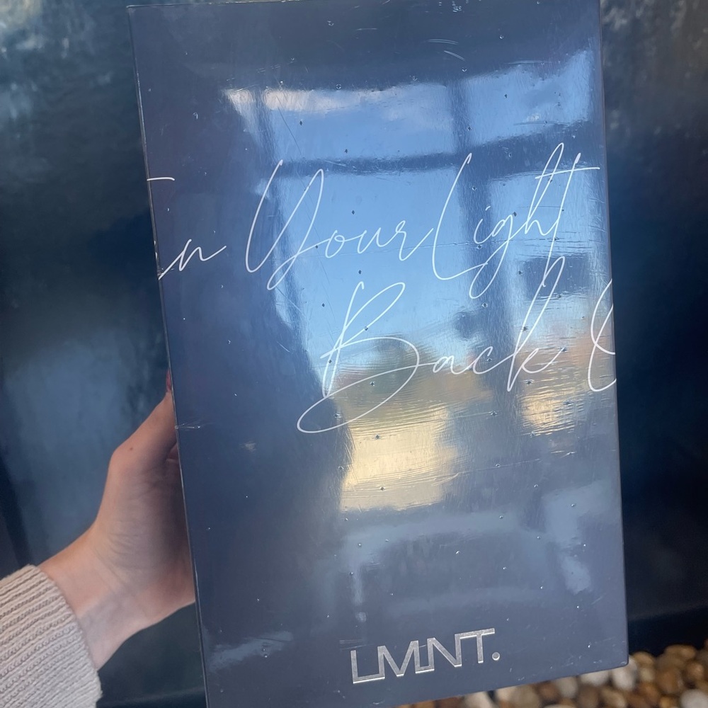 LMNT professional care at home for your skin